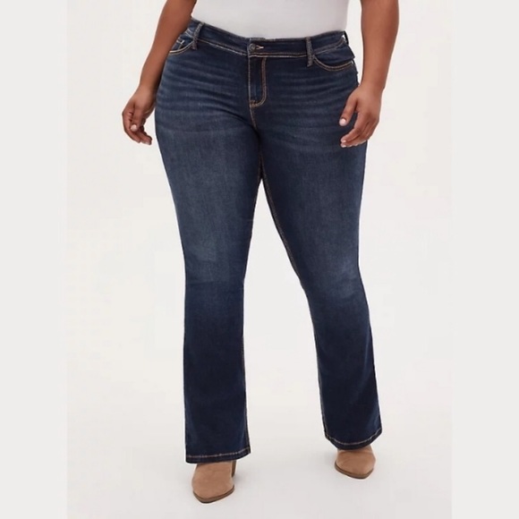 Torrid Luxe Slim Boot Cut Jeans Women’s Size 14 Short